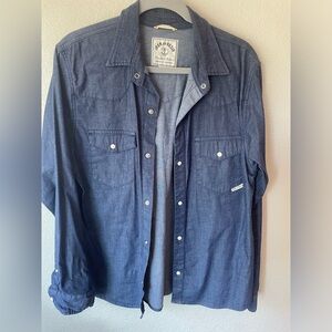 Iron and Resin Pearl Snap Button Up